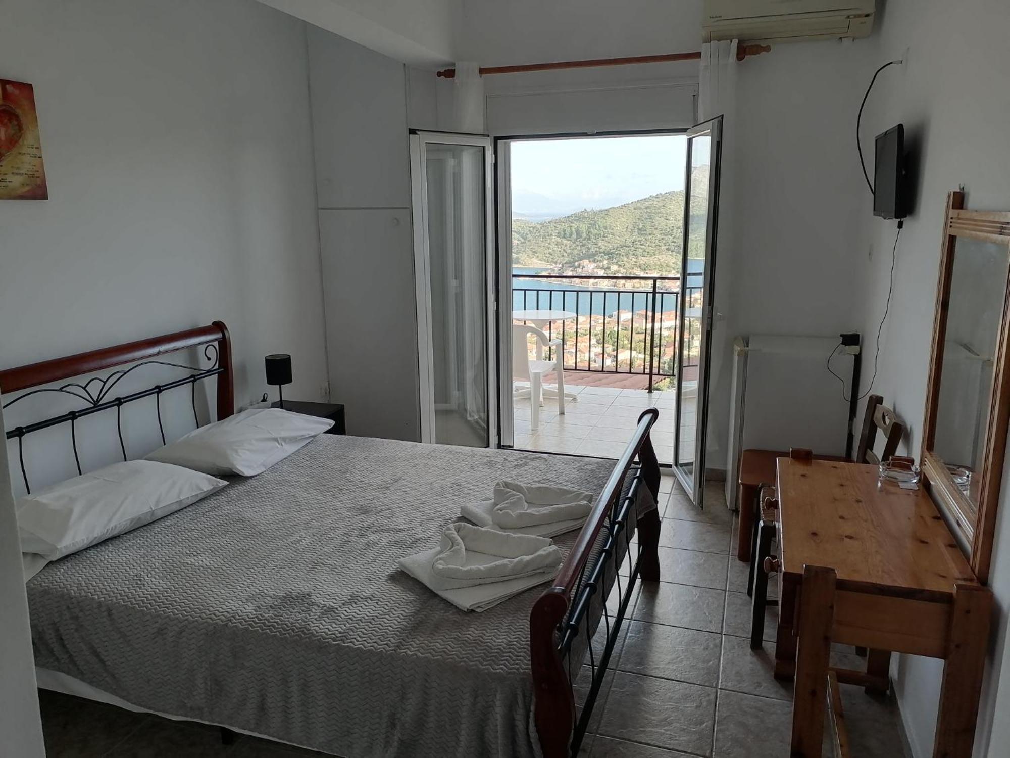 Calypso Apartments Vathy  Ngoại thất bức ảnh