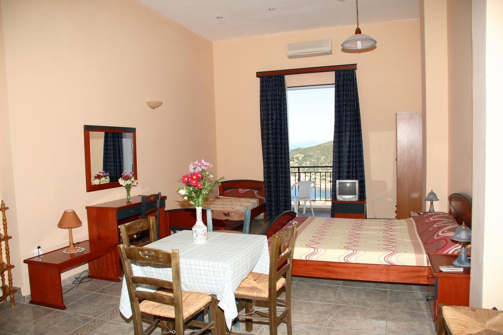 Calypso Apartments Vathy  Ngoại thất bức ảnh