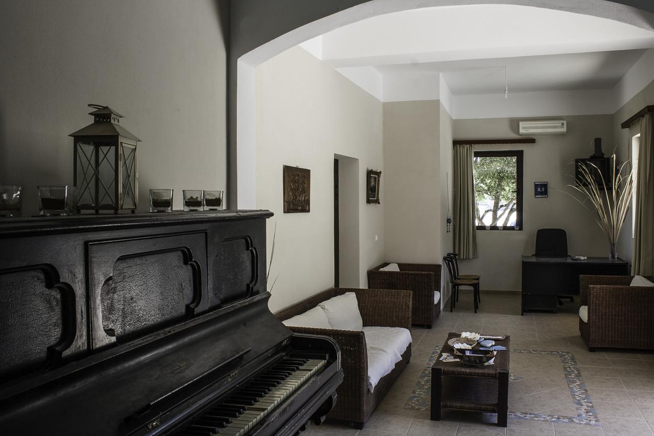 Calypso Apartments Vathy  Ngoại thất bức ảnh